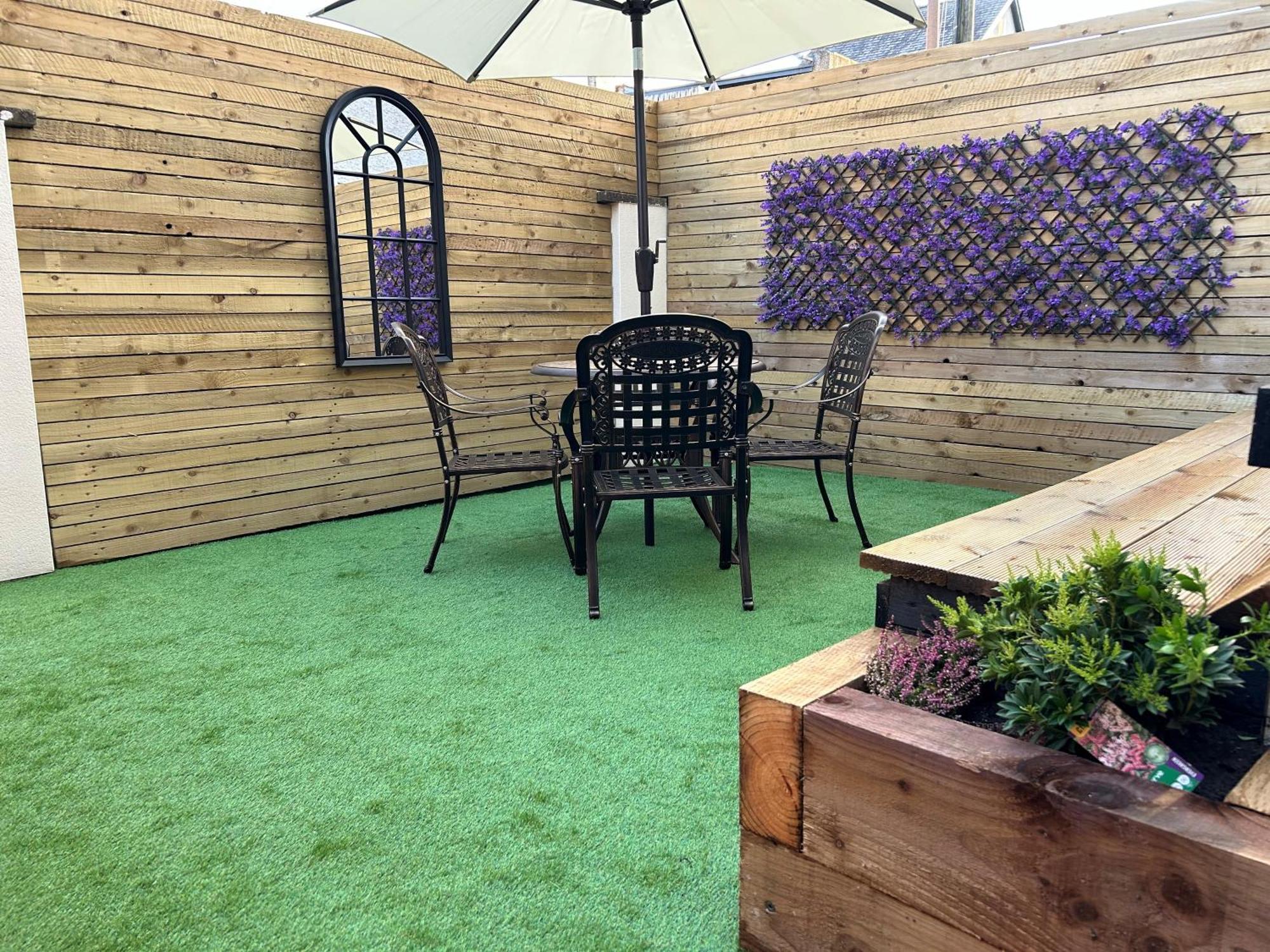 Seafront Apartment - Sleeps 6 - Gateway To The Lake District - Brand New Morecambe Exterior photo